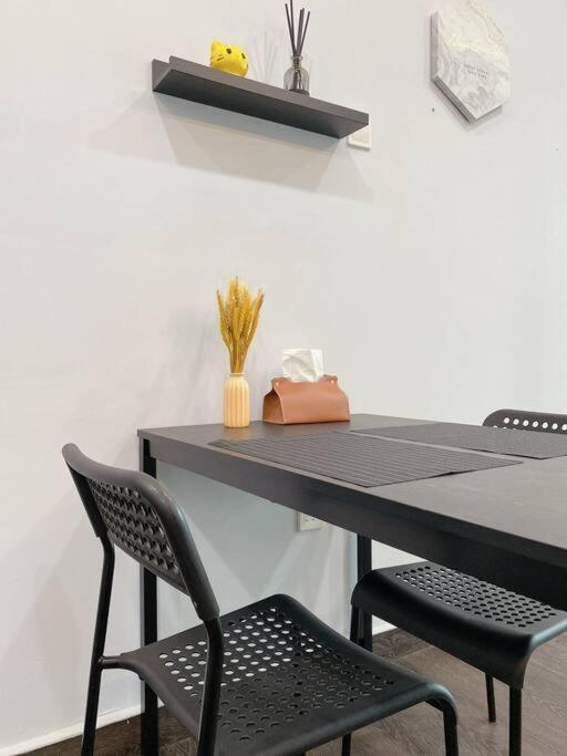 Apartment Offer! Modern Stylish @ Austin, Jb #05 *